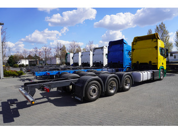 SCANIA R650 V8 / 650 HP/ frame 8.8 m / steered 4th axis / 20 units lizingą SCANIA R650 V8 / 650 HP/ frame 8.8 m / steered 4th axis / 20 units: foto 2