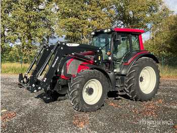 Traktorius VALTRA N121