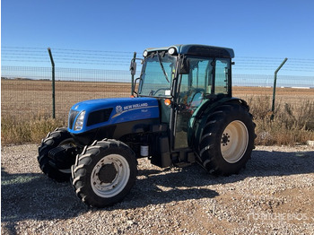 Traktorius NEW HOLLAND T4.95