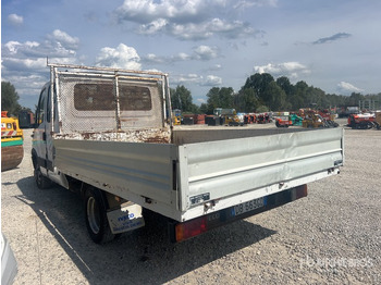 Bortinis automobilis 2006 Iveco Daily 35C12 Crew Cab (Inoperable) Flatbed Truck: foto 3