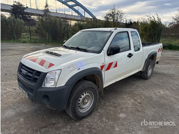 Pikapas ISUZU
