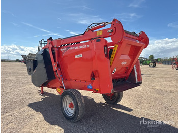 Pašarų maišytuvas 2015 Kuhn Altor 5070M Pailleuse Distributrice Livestock Feeder: foto 3