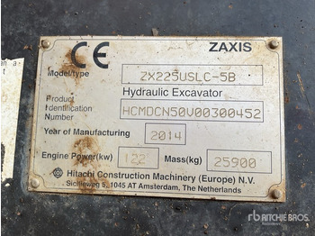 Vikšrinis ekskavatorius HITACHI ZX225