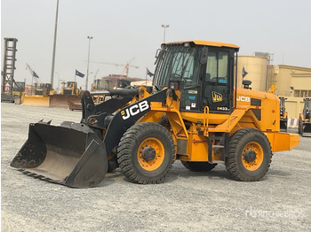 Ratinis krautuvas JCB
