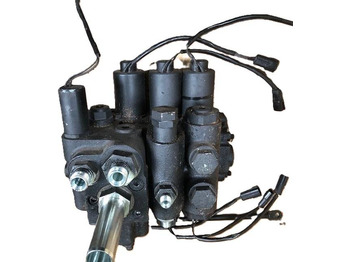 Hidraulinis vožtuvas - Krovimo technika Control valve 3 V for EP18PN: foto 2