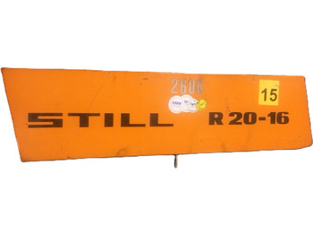 Kėbulas ir išorė STILL