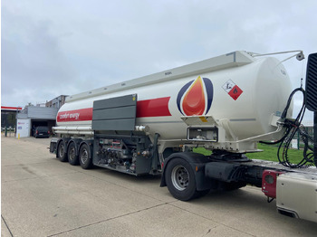 Puspriekabė cisterna LAG