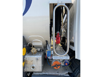 Autocisterna SCANIA P410: foto 2