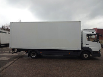 Furgonas su krovinių dėže Mercedes-Benz Atego 818, Koffer mit Rolltor: foto 3