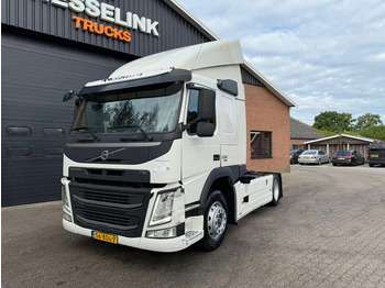 Vilkikas VOLVO FM 330