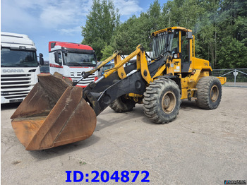 Ratinis krautuvas JCB 436