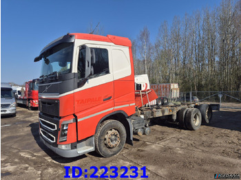 Važiuoklės sunkvežimis VOLVO FH13 540