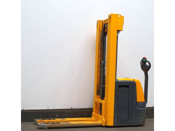 Keltuvas JUNGHEINRICH EJC