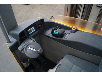 Krautuvas su šakėmis Jungheinrich ETV214: foto 3