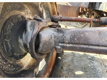 Pavarų dėžė - Žemės ūkio technika Claas Ares Renault 556 wał blok silnik głowica most zwolnica skrzynia: foto 4 Pavarų dėžė - Žemės ūkio technika Claas Ares Renault 556 wał blok silnik głowica most zwolnica skrzynia: foto 4