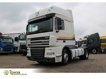 Vilkikas DAF XF 105 460
