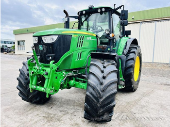 Traktorius JOHN DEERE 6195M
