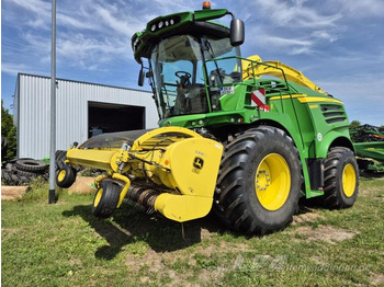 Pašarų kombainas JOHN DEERE 8600