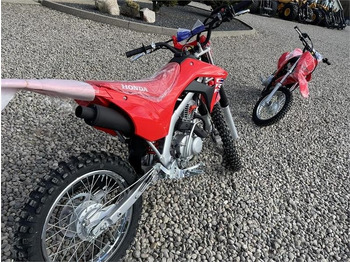 Honda CRF 125 FB Den helt nye model  lizingą Honda CRF 125 FB Den helt nye model: foto 5
