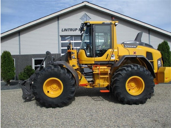 Ratinis krautuvas VOLVO L70H