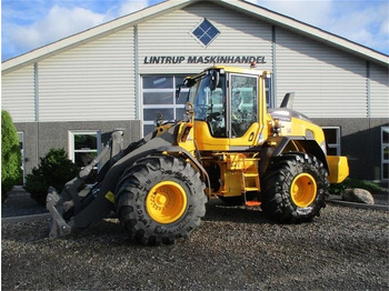 Ratinis krautuvas VOLVO L70H