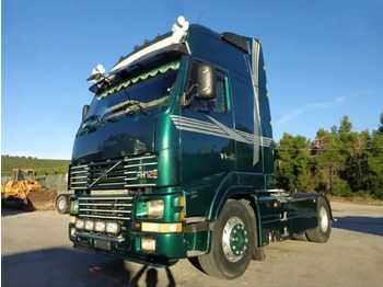 Vilkikas VOLVO FH12 420