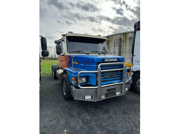 Vilkikas SCANIA T143