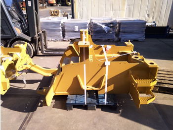 Variklis ir dalys CATERPILLAR