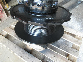 Auto gervė HITACHI