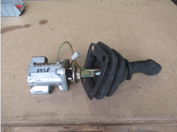 Kabina ir interjeras HITACHI