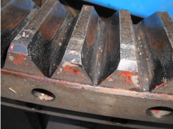 Pasukimo žiedas - Statybinė technika New Holland 974915: foto 3 Pasukimo žiedas - Statybinė technika New Holland 974915: foto 3