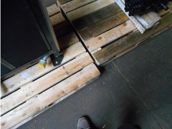 Radiatorius NEW HOLLAND