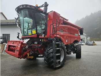 Derliaus nuėmimo kombainas CASE IH Axial-Flow