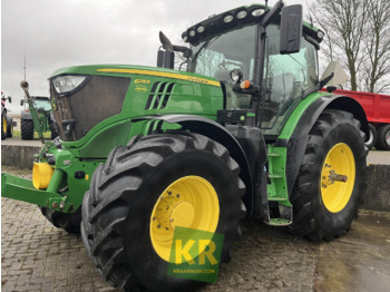 Traktorius JOHN DEERE 6215R