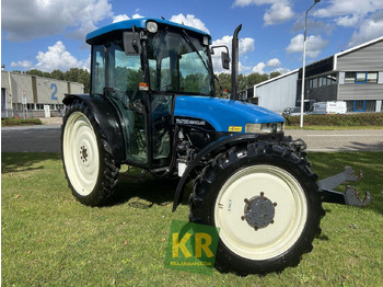 Traktorius NEW HOLLAND