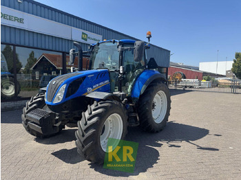 Traktorius NEW HOLLAND T5