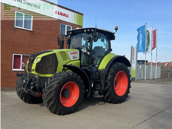 Traktorius CLAAS Axion 830