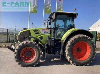 Traktorius CLAAS Axion 830