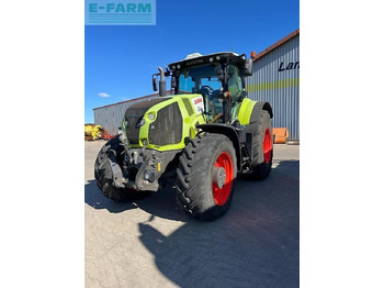 Traktorius CLAAS Axion 830