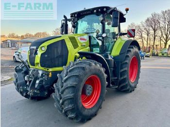 Traktorius CLAAS Axion 830