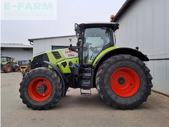 Traktorius CLAAS Axion 870