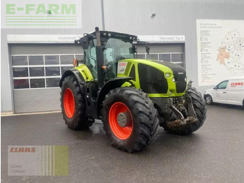 Traktorius CLAAS Axion 930