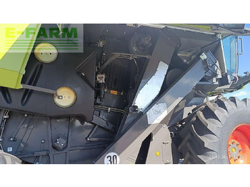 Derliaus nuėmimo kombainas CLAAS evion 410: foto 4