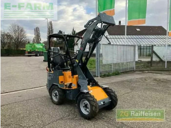 Mini ekskavatorius GIANT