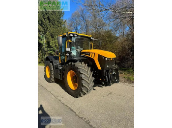 Traktorius JCB Fastrac 4220