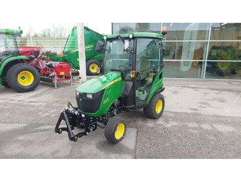 Traktorius JOHN DEERE 1026R