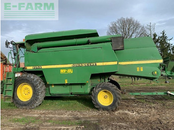 Derliaus nuėmimo kombainas JOHN DEERE 2254