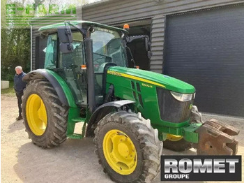 Traktorius JOHN DEERE 5090M