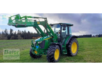 Traktorius JOHN DEERE 5090R