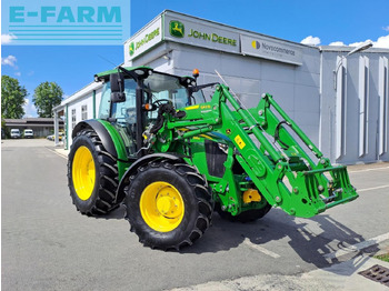 Traktorius JOHN DEERE 5125R